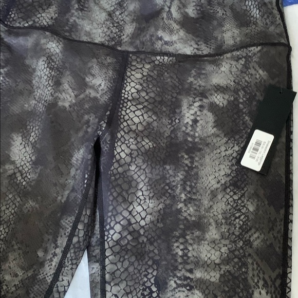 Mono B Snake foil high waist leggings, New with tags - Picture 2 of 5